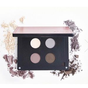 Ittsē Van Ness Magnetic Eyeshadow Palette
